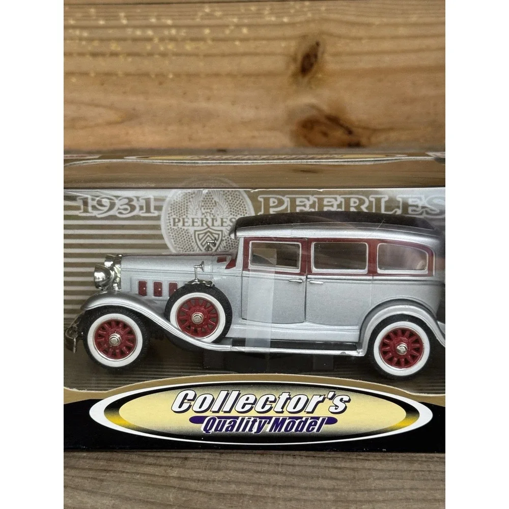 Anson Prestige Edition Collectible Quality Model Car 1931 PeerLess 1/18, IN BOX!